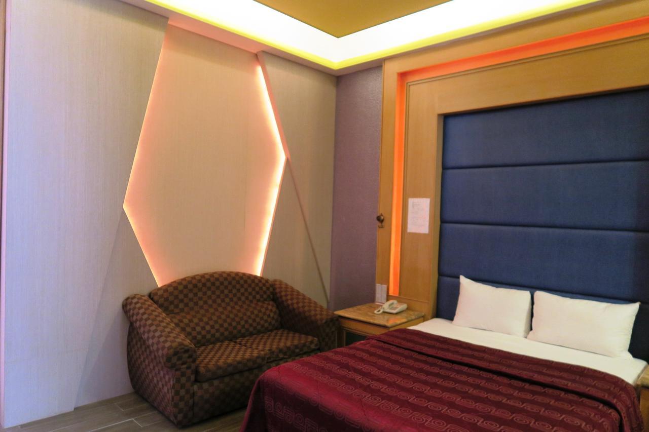 צ'אנגואה סיטי 富晴汽車旅館fu Ching Motel מראה חיצוני תמונה